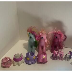 My Little Pony Lot 2007 Editions Various Sizes Toy Ponies With Clothes
